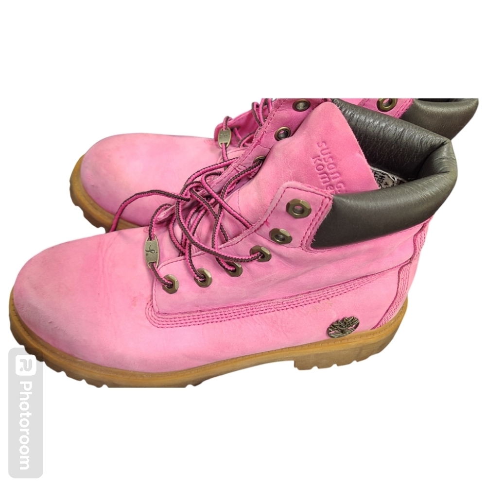 Pink Susan G Komen Breast Cancer Timberland Special Edition Boots size 7 Boys - Picture 3 of 17